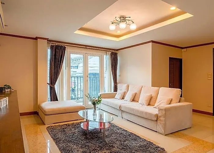Hotel Phoenix Serviced
