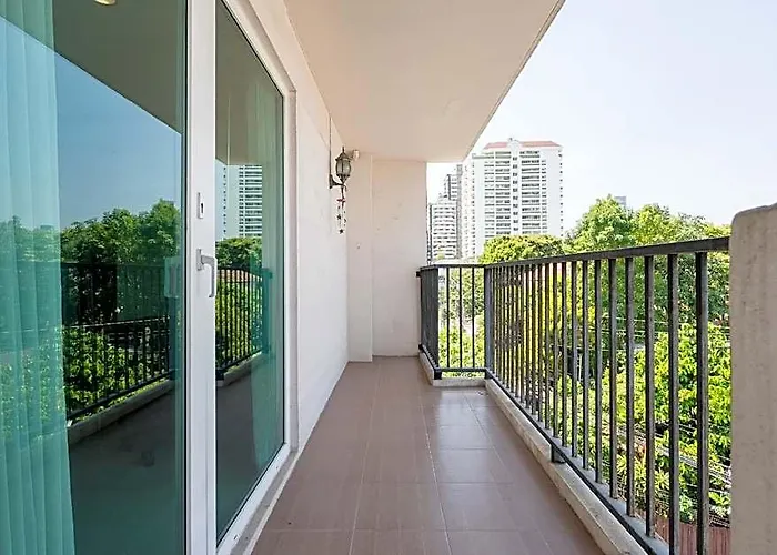 Phoenix Serviced Bangkok