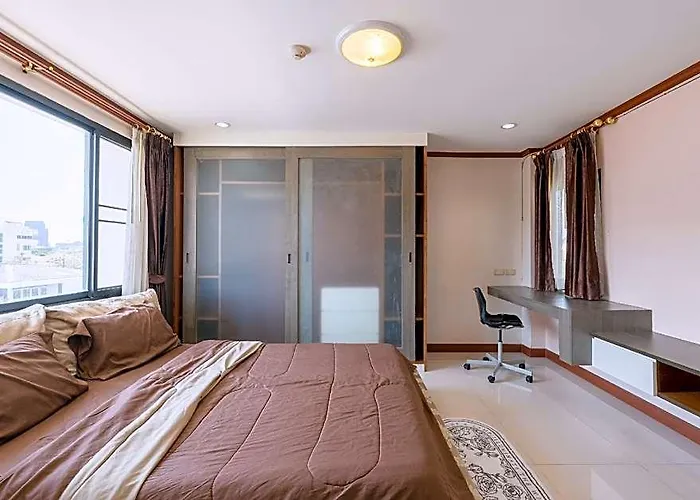 Hotel Phoenix Serviced Bangkok